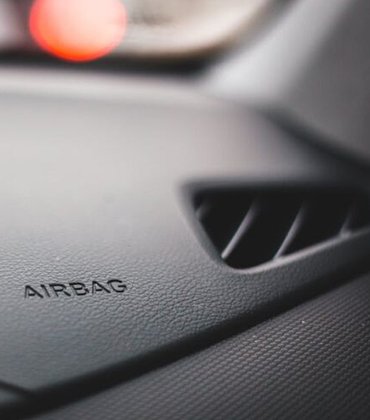 Ремонт на автомобилни табла